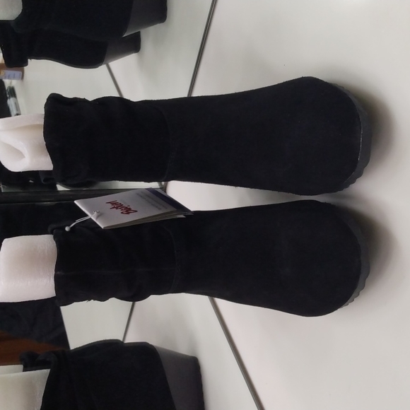 BASTIEN HENRI PIERRE CANADA AGATHA SUEDE BOOTIES 8 B - Picture 2 of 13